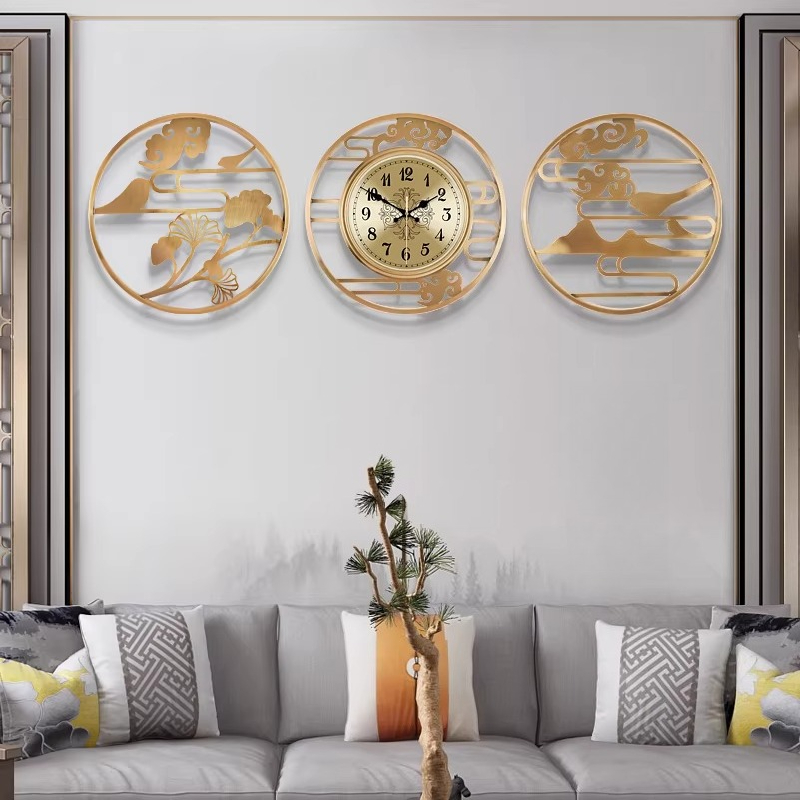 Luxury Lifestyle Aesthetics - Round Chinese Style Minimalist Wall Clock
