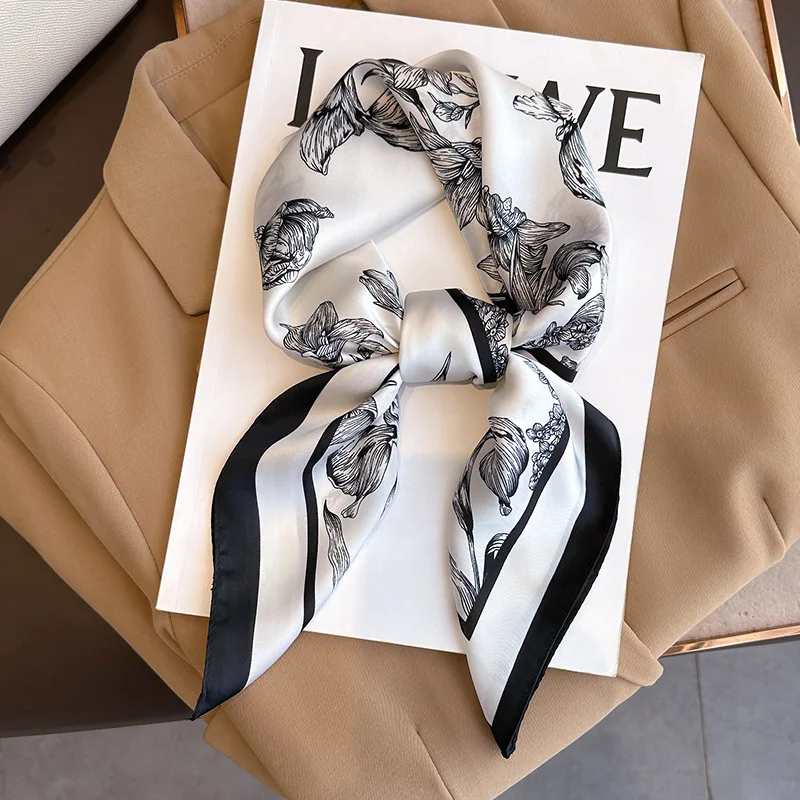 Luxury Lifestyle Store - 70*70cm Luxury Floral Print Silk Square