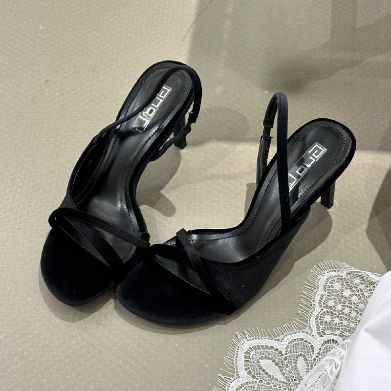 Velvet Luxury Women Heels Shoe - đánh giá và giá Luxury Lifestyle Store