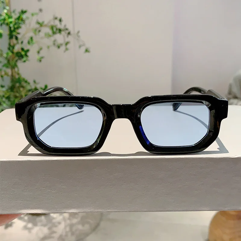Vintage Rectangle Frame Sungla - đánh giá và giá Luxury Lifestyle Store