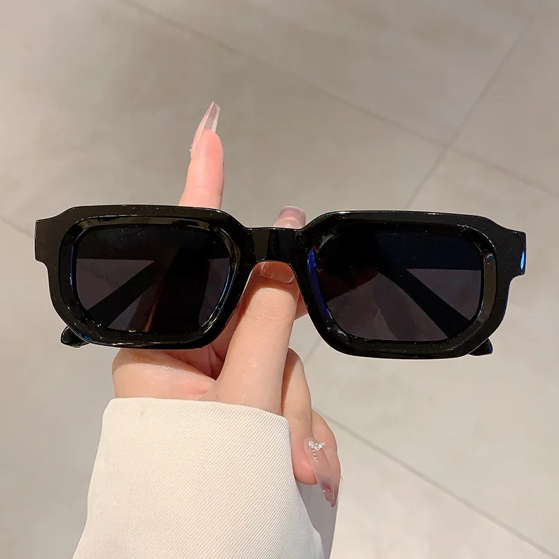 Vintage Rectangle Frame Sungla - đánh giá và giá Luxury Lifestyle Store