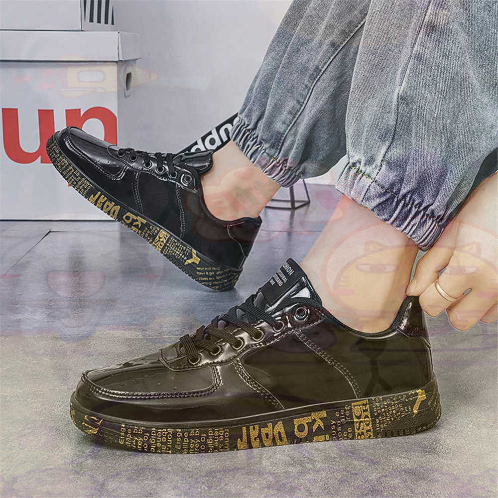 Round Foot Size 45 Sneakers Wh - đánh giá và giá Luxury Lifestyle Team