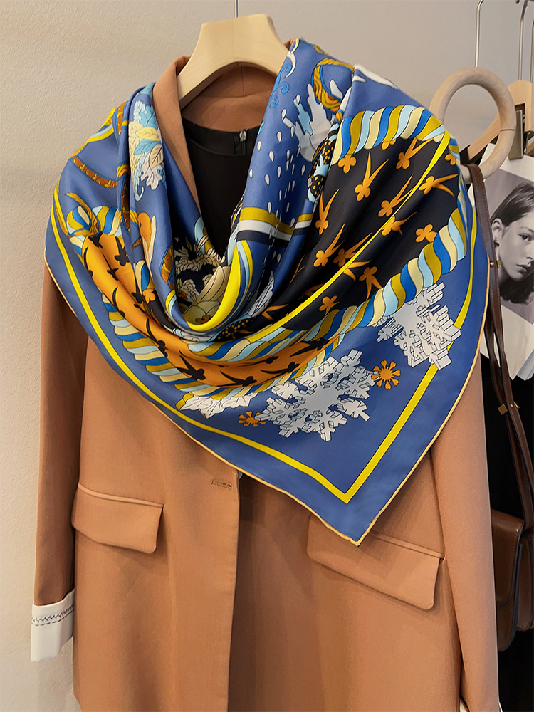 135CM 135CM Mulberry Silk Larg - đánh giá và giá Luxury Lifestyle Store